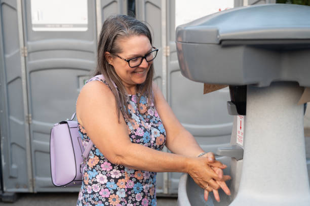 Best Portable toilet rental cost  in Bedford, IA
